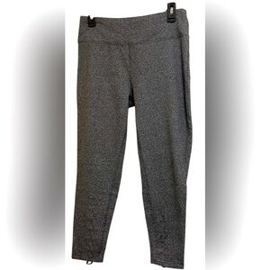 DONNA KARAN ACTIVE LEGGINGS PANTS ANKLE WOMEN CUT OUT BACK COLOR GREY SIZE LARGE